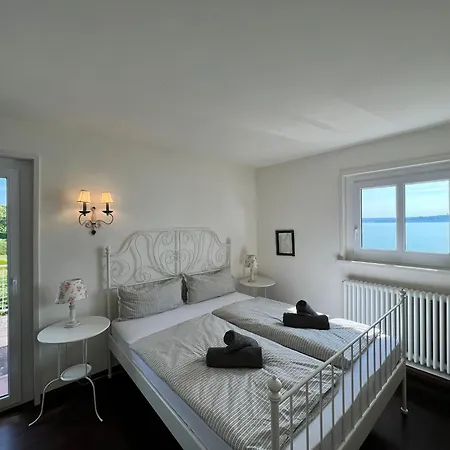Am Mit Privatem Seezugang Holiday home *