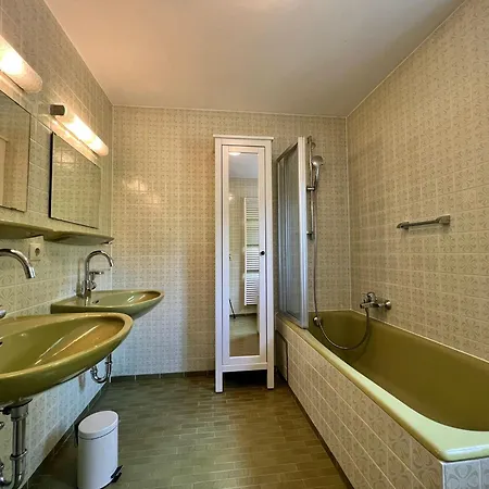 Holiday home Am Mit Privatem Seezugang